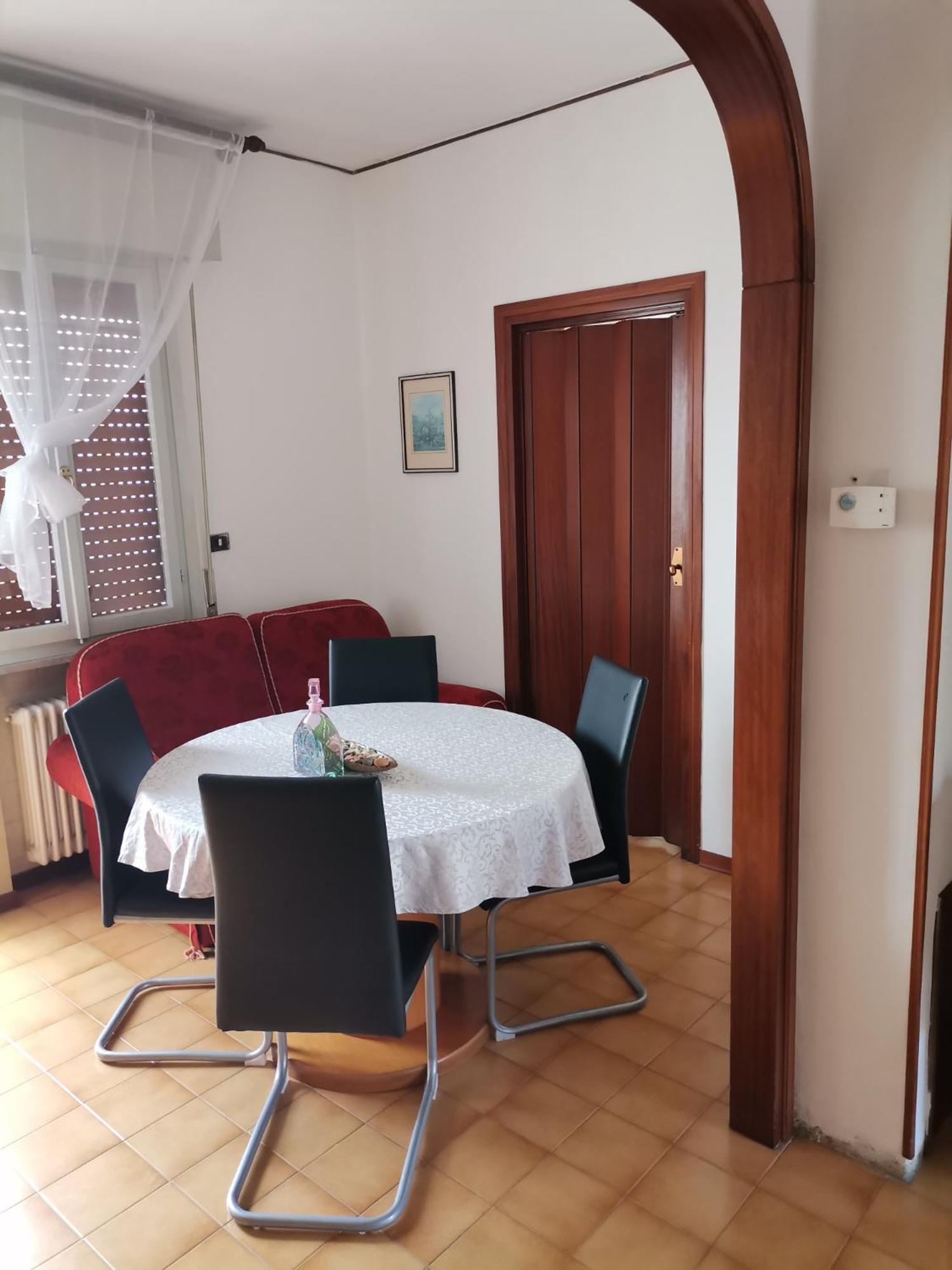 Camera In Appartamento Pordenone Eksteriør bilde