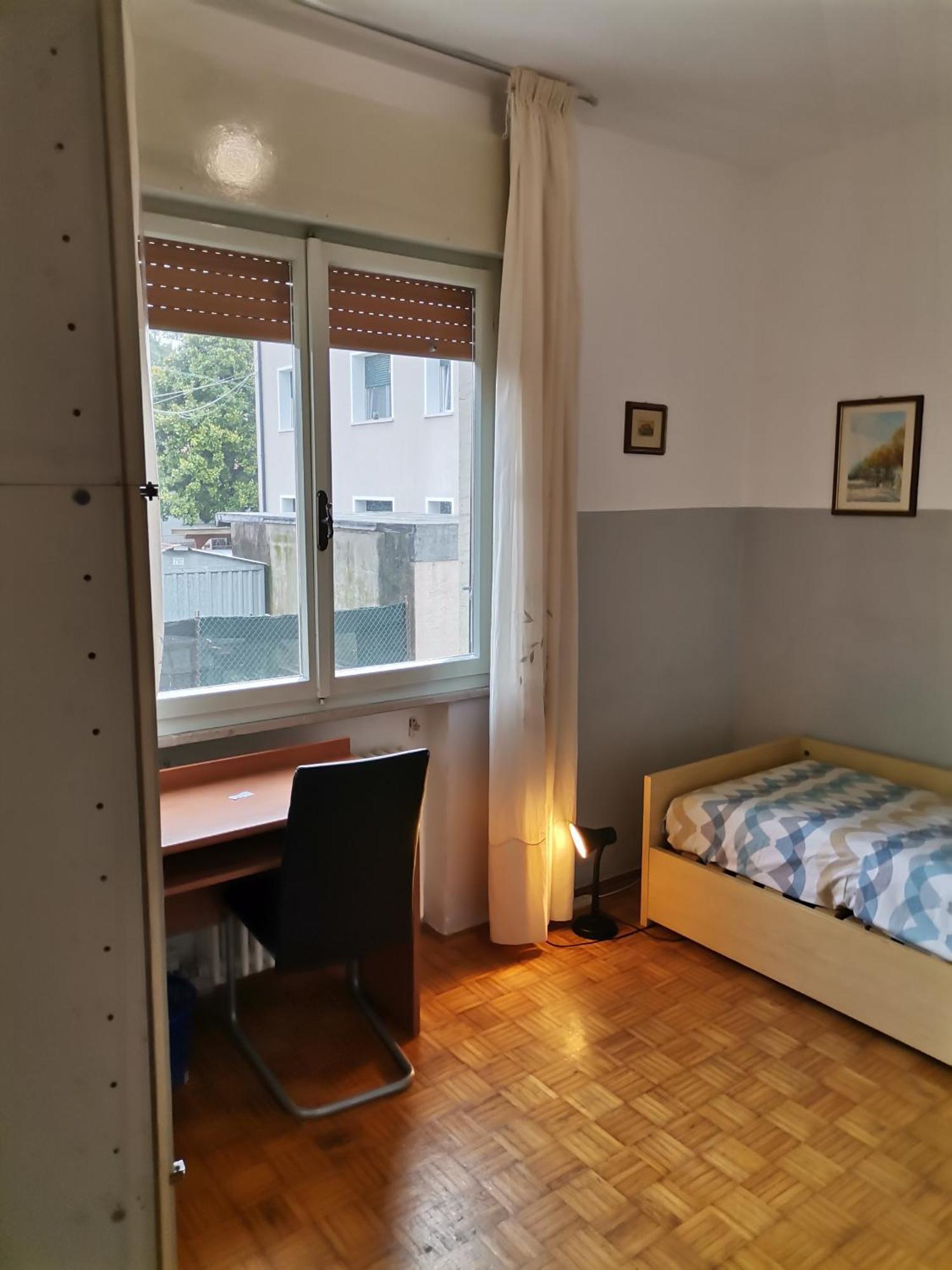 Camera In Appartamento Pordenone Eksteriør bilde