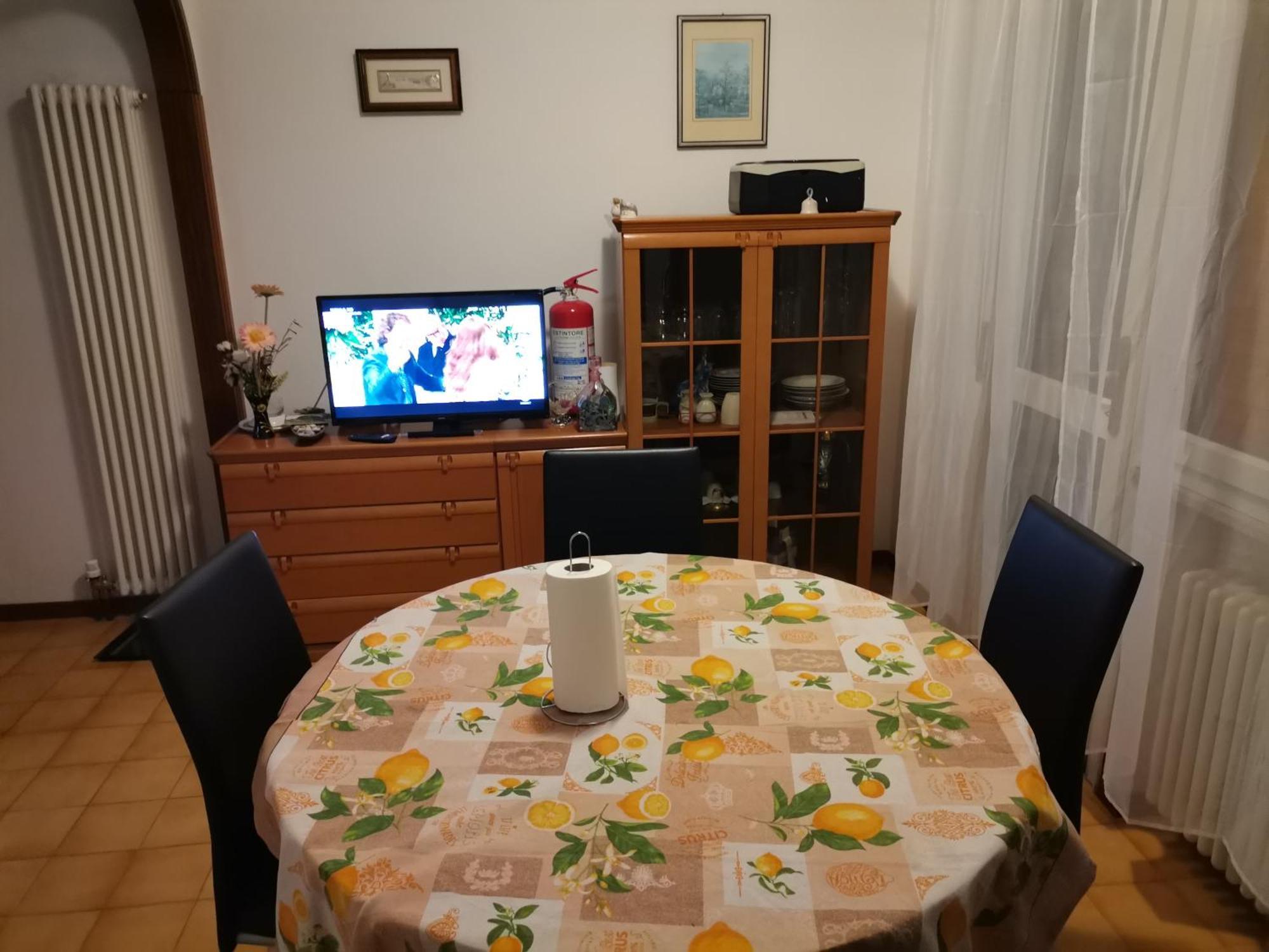 Camera In Appartamento Pordenone Eksteriør bilde